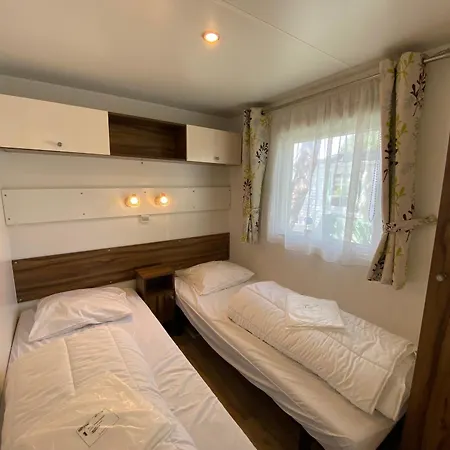 Mobile Excellente Situation, Proche Et Centre-ville, Ideal Pour 4 Personnes - Fr-1-709-56 *