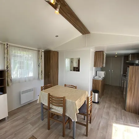 펜션 Mobile Excellente Situation, Proche Et Centre-ville, Ideal Pour 4 Personnes - Fr-1-709-56